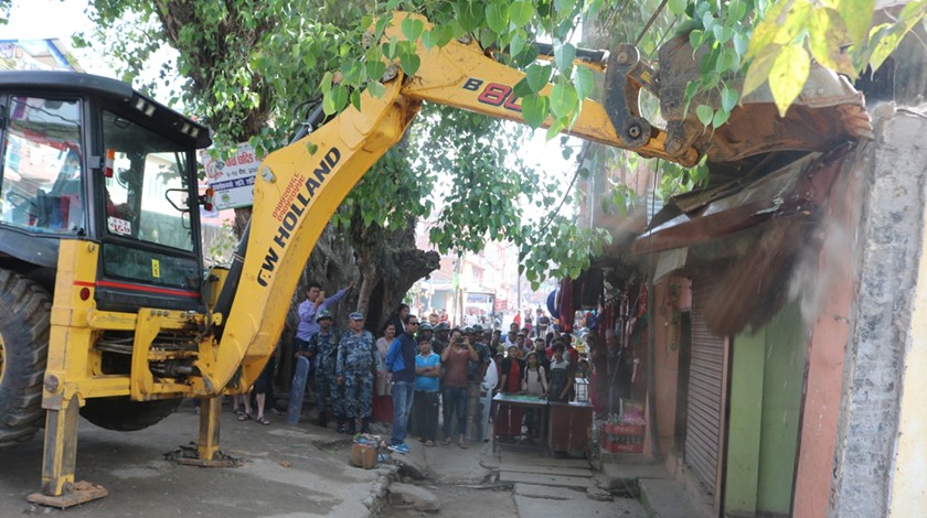 Dhading-ghar-1524372059.jpg