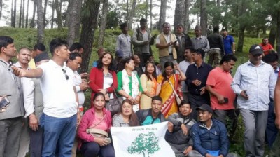 T-Congress-1568164977.jpg