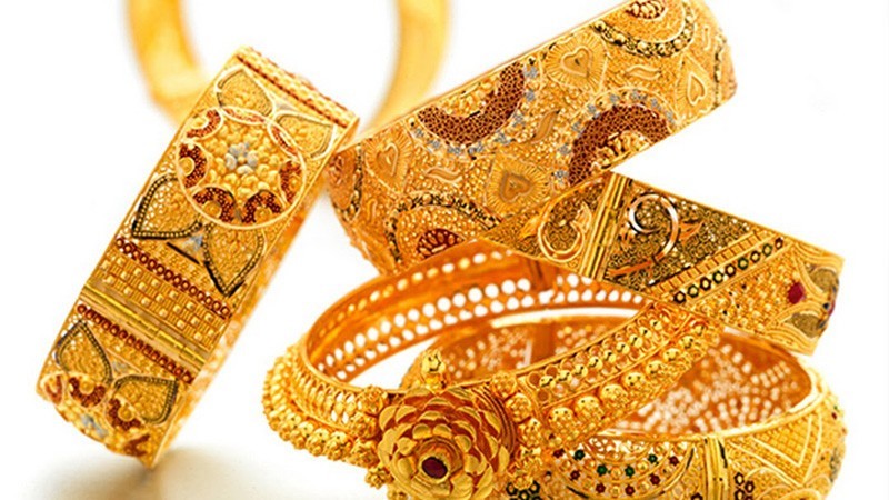 gold-1595830489.jpg