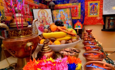 laxmi-puja-1604027217.jpg