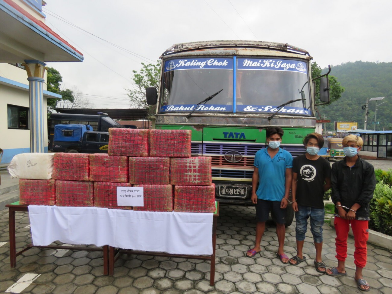 3-1623920265.jpg