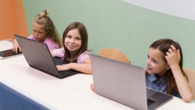 kids-using-laptop-school_-1637136652.jpg