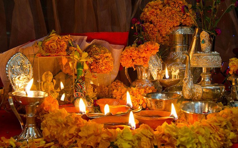 laxmi-puja-1730339552.jpg